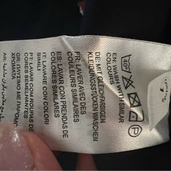 Gant Women's navy Button Down Shirt with Horse motif sz 38 (M/L) NWT - Picture 6 of 10